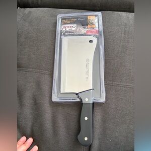 Acero Heavy-Duty Cleaver with Black Handle